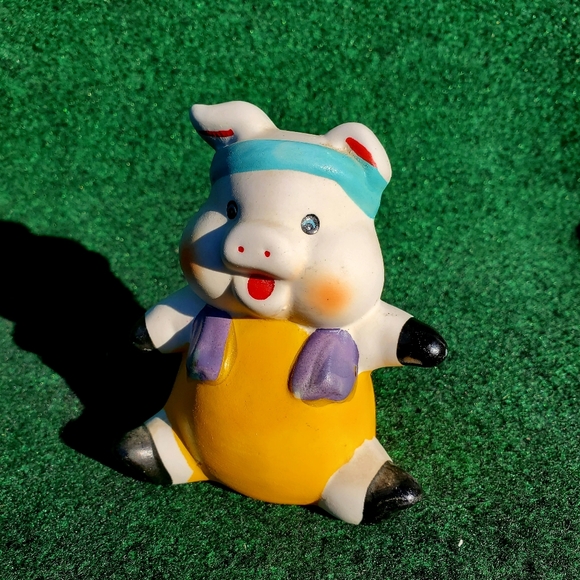 VTG Piggy Bank Hand Painted Smiling Happy Piggy Ceramic 4"x5" Sweatband Towel - Picture 2 of 10